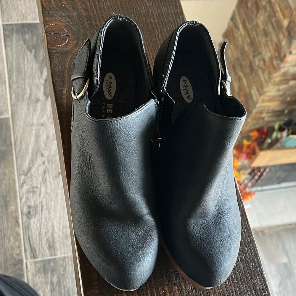 BAMBOO Black Ankle Booties